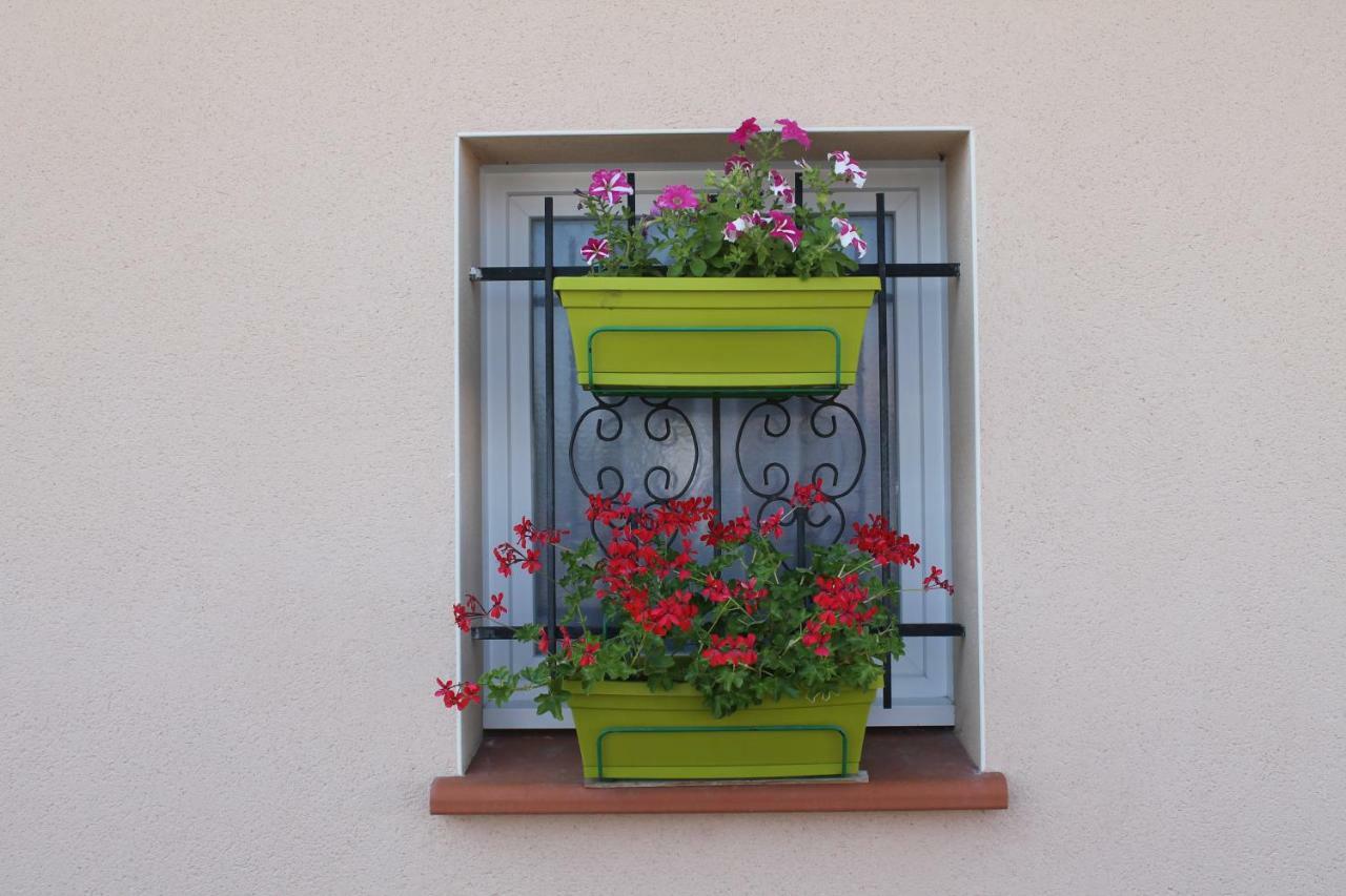 B&B La Garona Saint-Nicolas-de-la-Grave Exterior foto